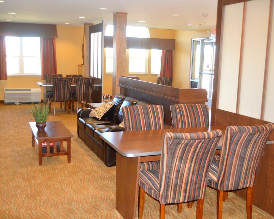 Microtel Inn And Suites By Wyndham Роулинс Экстерьер фото