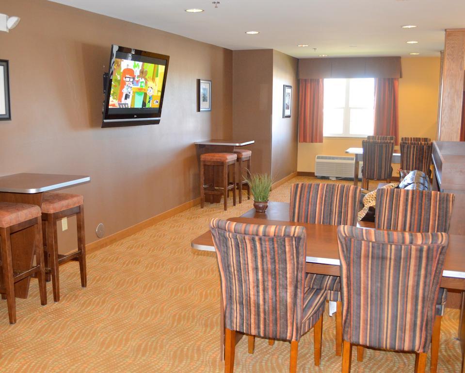 Microtel Inn And Suites By Wyndham Роулинс Экстерьер фото