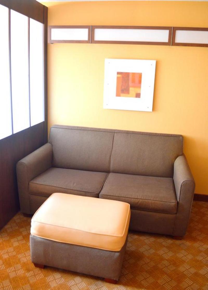 Microtel Inn And Suites By Wyndham Роулинс Экстерьер фото