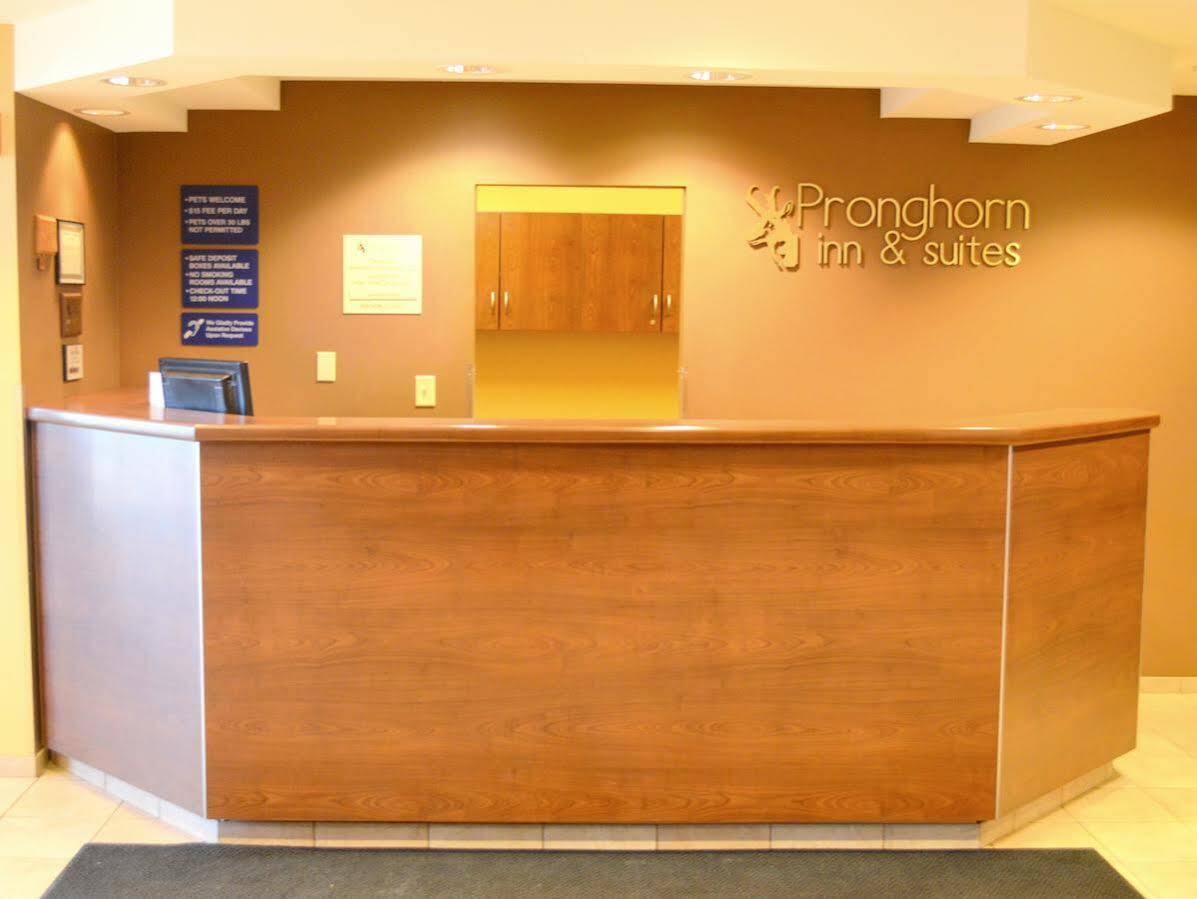 Microtel Inn And Suites By Wyndham Роулинс Экстерьер фото